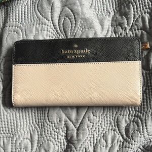 Kate Spade Black and Cream Leather Wallet